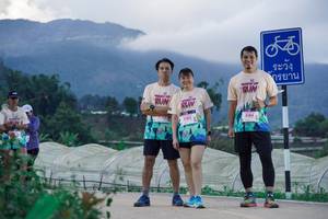 BIB: 3184
                            <button type="button" onclick="openModal(18897647)" class="btn btn-primary btn-sm float-right btn-popup" data-toggle="modal" data-target=".modal-high-quality">
                        <i class="fas fa-shopping-cart"></i> Add to Cart
                    </button>
                                            <button type="button" onclick="isThisMe(18897647, true)" class="btn btn-success btn-sm float-right btn-popup btn-isme hidden" data-toggle="tooltip" data-placement="bottom" title="นี่คือรูปของคุณใช่ไหม คลิกที่นี่เพื่อเอาเข้าอัลบั้ม">
                        <i class="fas fa-plus"></i> Add to album
                    </button>
                    <button type="button" onclick="isThisMe(18897647, false)" class="btn btn-warning btn-sm float-right btn-popup btn-isnotme hidden">
                        <i class="fas fa-ban"></i> Remove from album
                    </button>